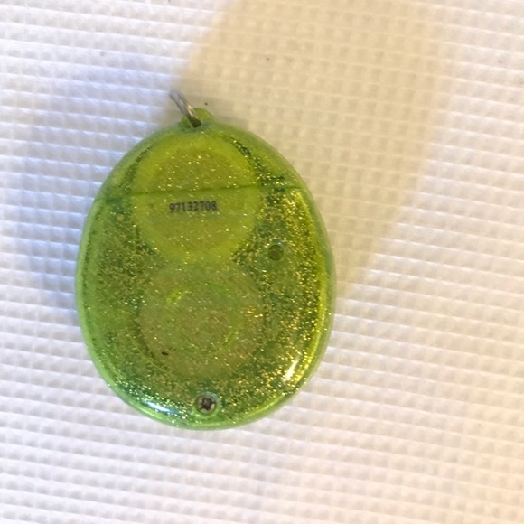 Original Tamagotchi 1997 Green Glitter - Picture 2 of 3